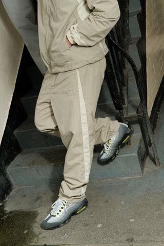 Force Trackpant - Light Khaki